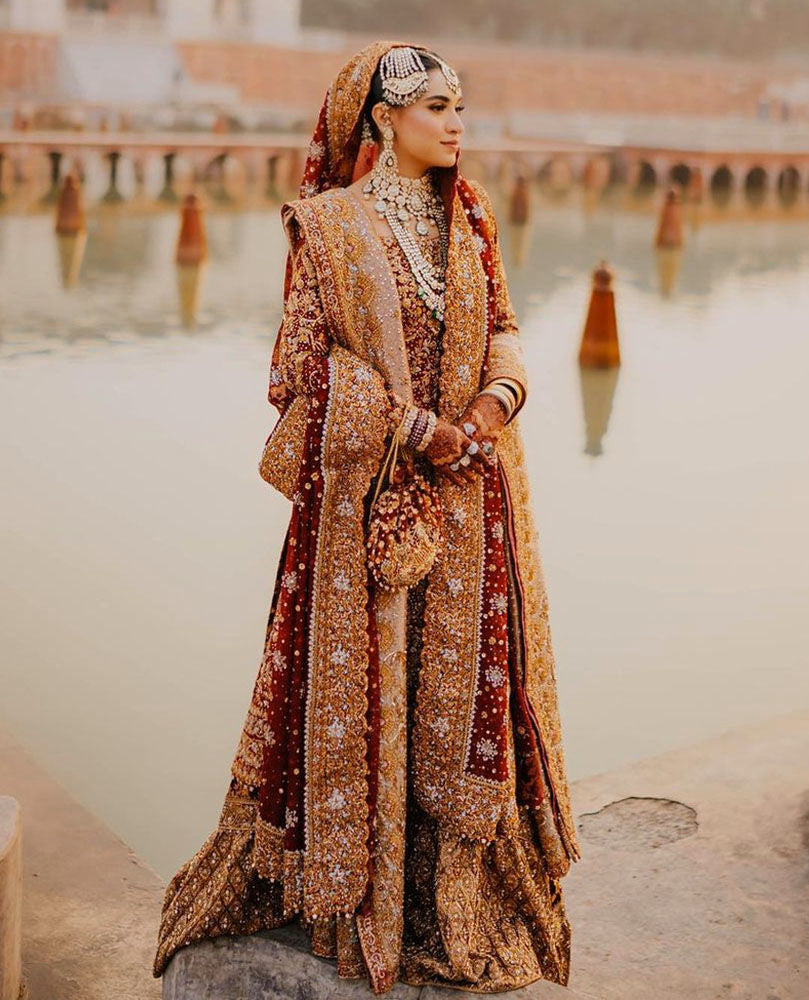 A Glowing Bride in a Traditional #FTA Ensemble
