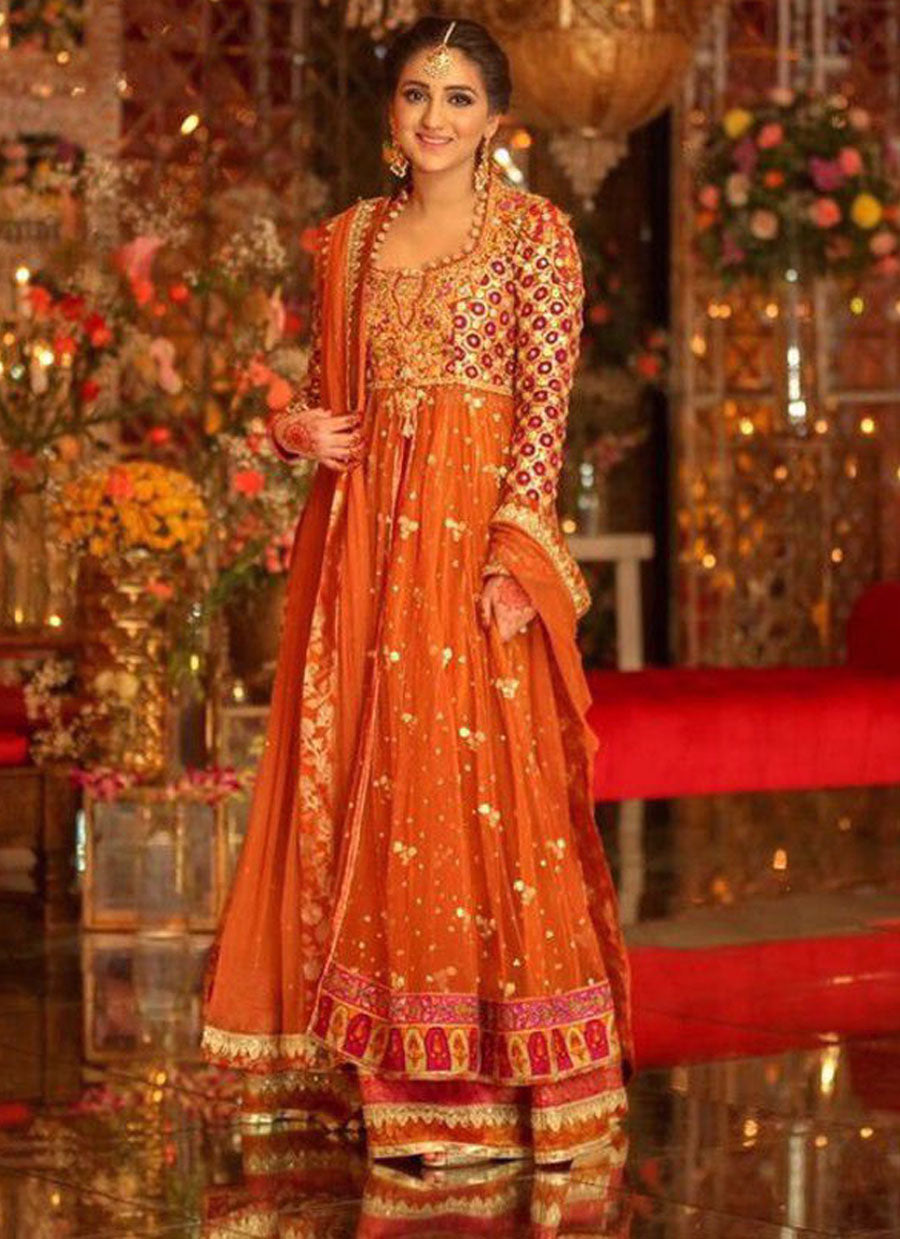 Bringing Life Into #Farahtalibaziz Wedding Wear