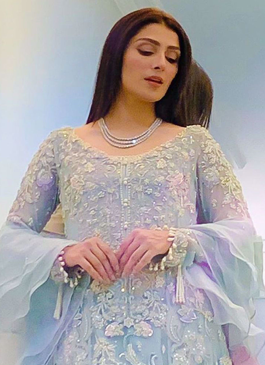 Ayeza Khan In A Signature #FTA Ensemble