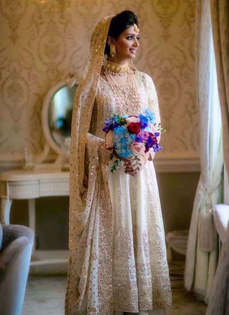 Aniqah Ali Malik beautiful in ivory kalidaar Farah Talib Aziz ensemble