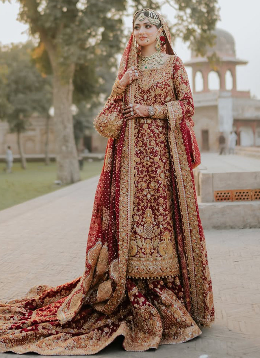 Bride in The Classic Red #FTA