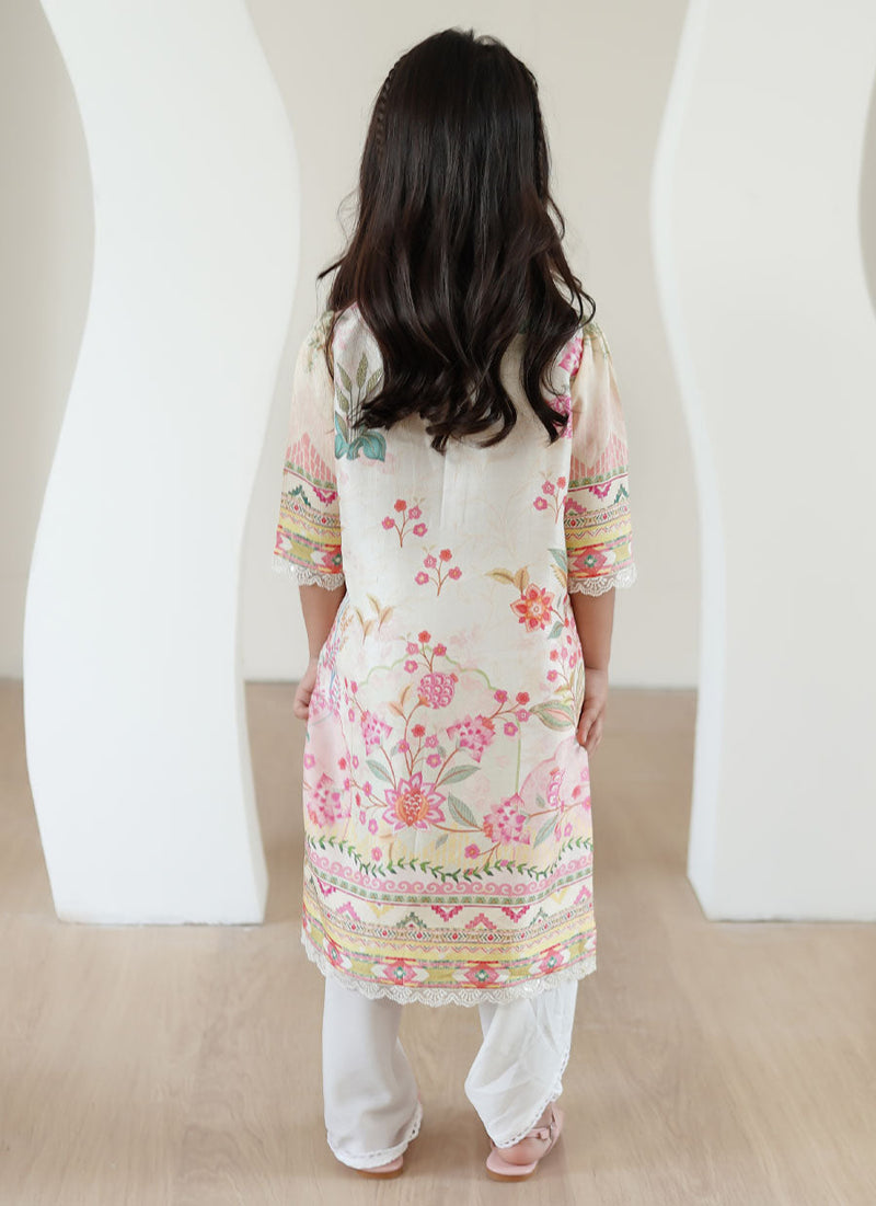 Faye Ivory Blossom B