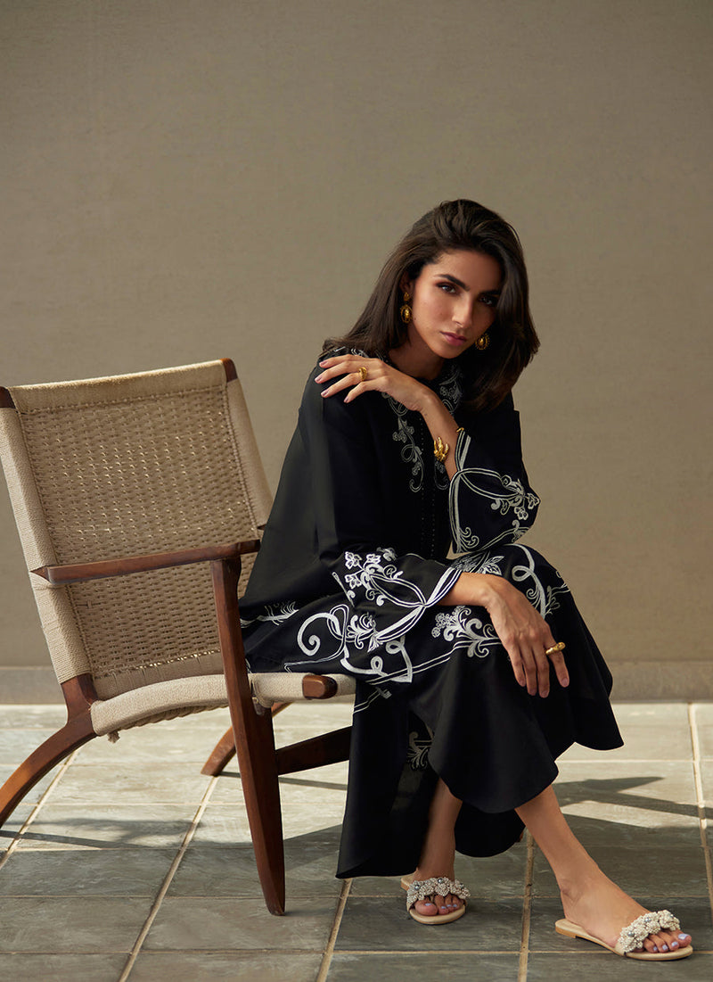 Serai Black Silk Kaftan